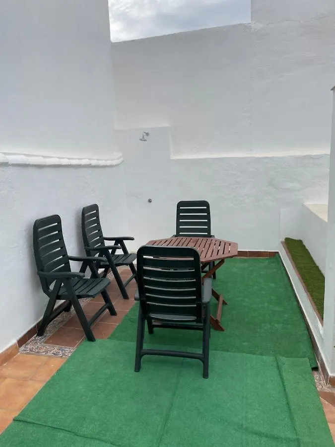 Apartamento nuevo con piscina en el centro Doña Paca Ronda 0*,